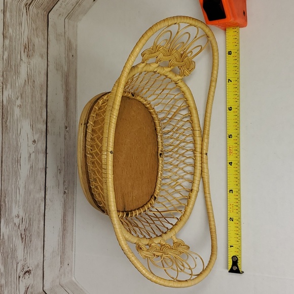 Vintage Wicker Basket - Picture 9 of 11